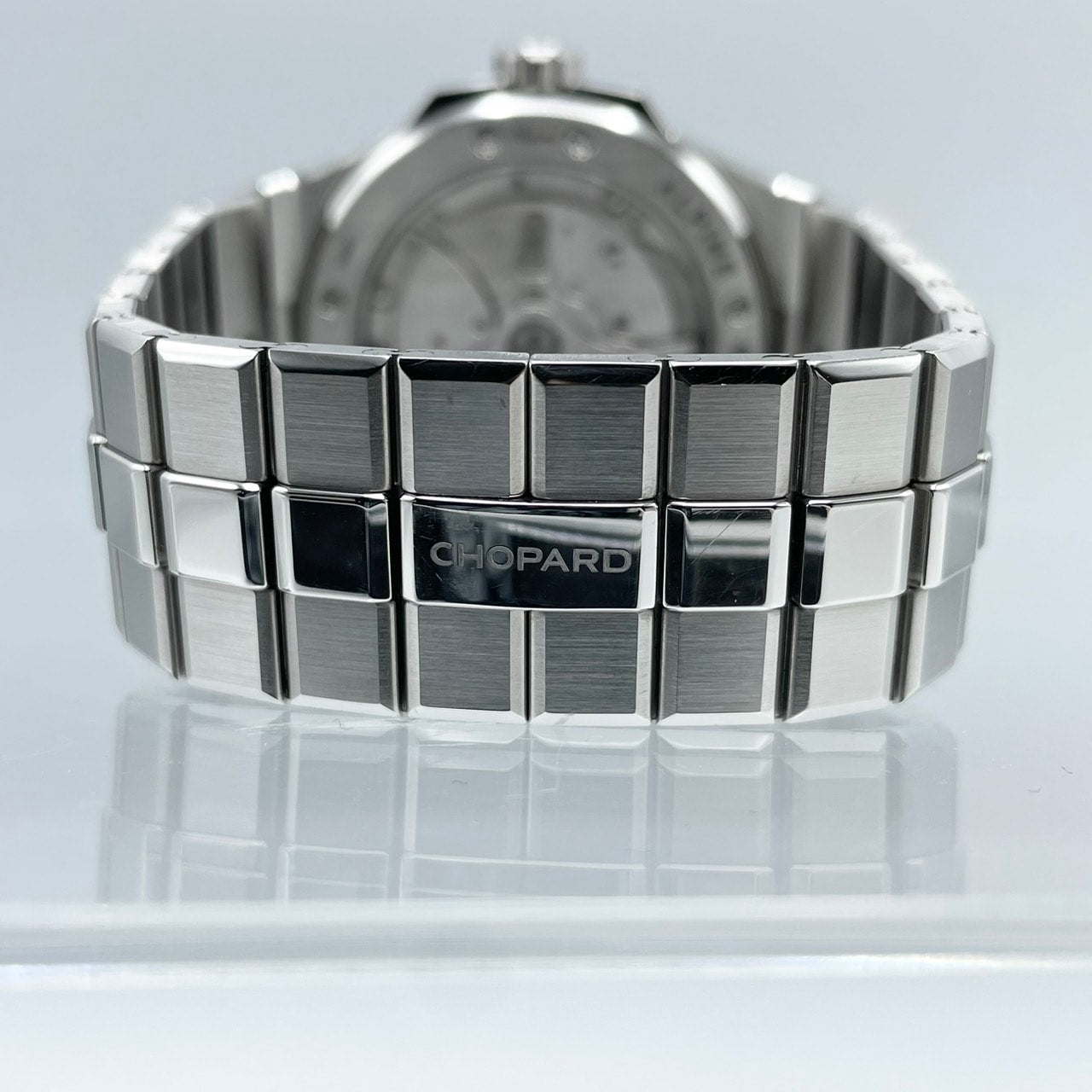 사전 소유의 쇼파드 알파인 이글 대형 298600-3001 블루 41mm