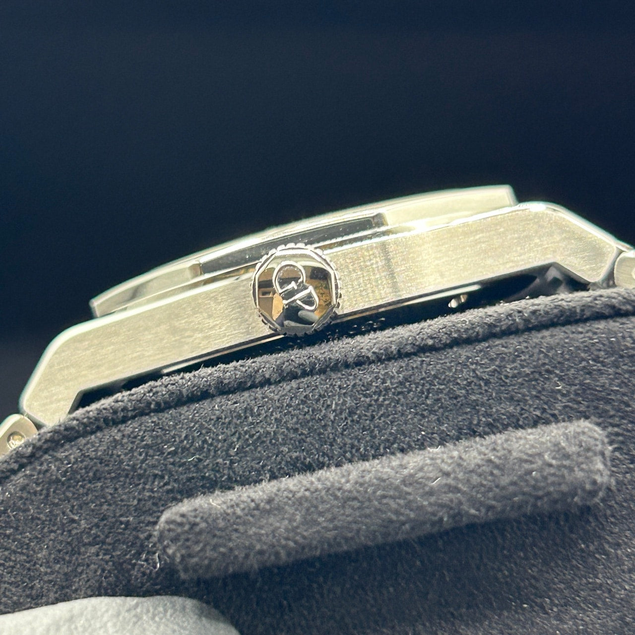 二手Girard Perregaux Lorraart Green 81010-11-3153-1cm 42mm