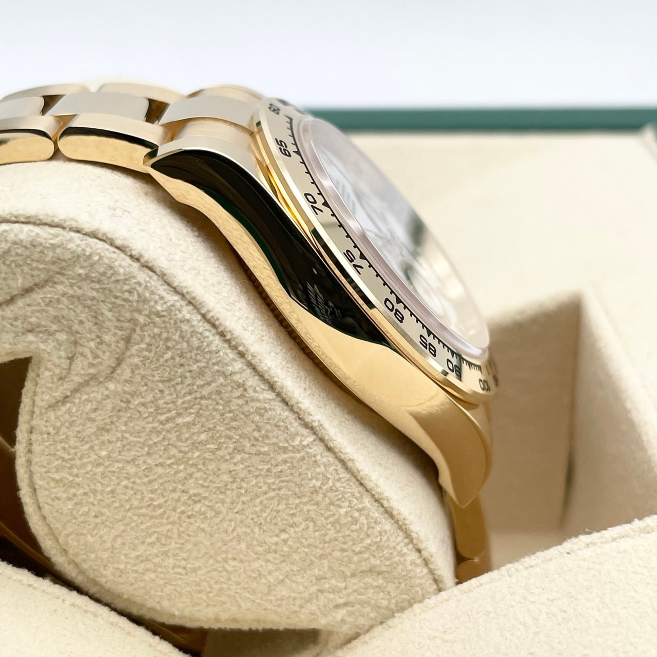 プレオウンド ロレックス デイトナ 126508 ホワイト 40mm 金無垢