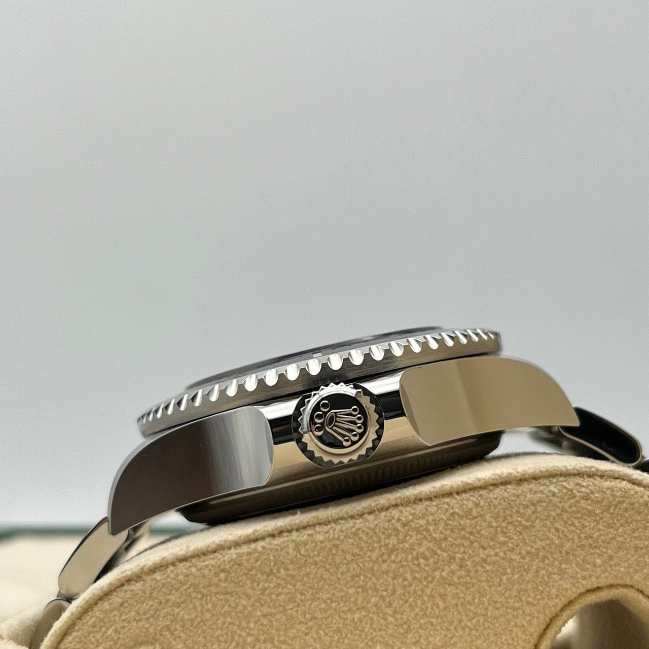 사전 소유 롤렉스 바다 거주자 심해 136660 D 블루 굴 팔찌 44mm