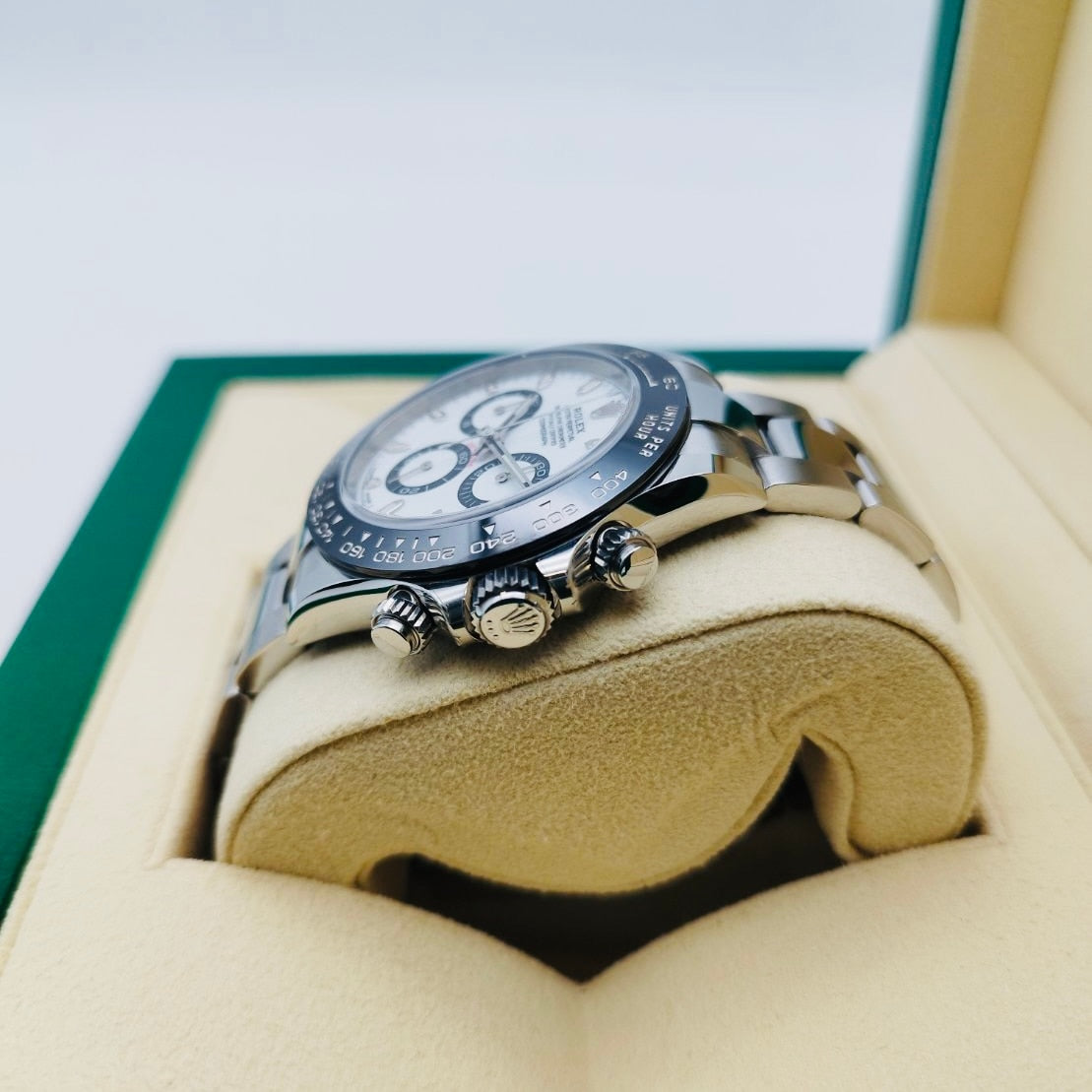 プレオウンド ロレックス デイトナ 116500LN オイスターブレスレット ホワイト 40mm