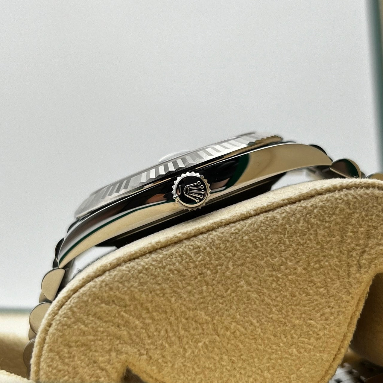 プレオウンド ロレックス デイトジャスト 126334 アズーロブルー ジュビリーブレス 41mm