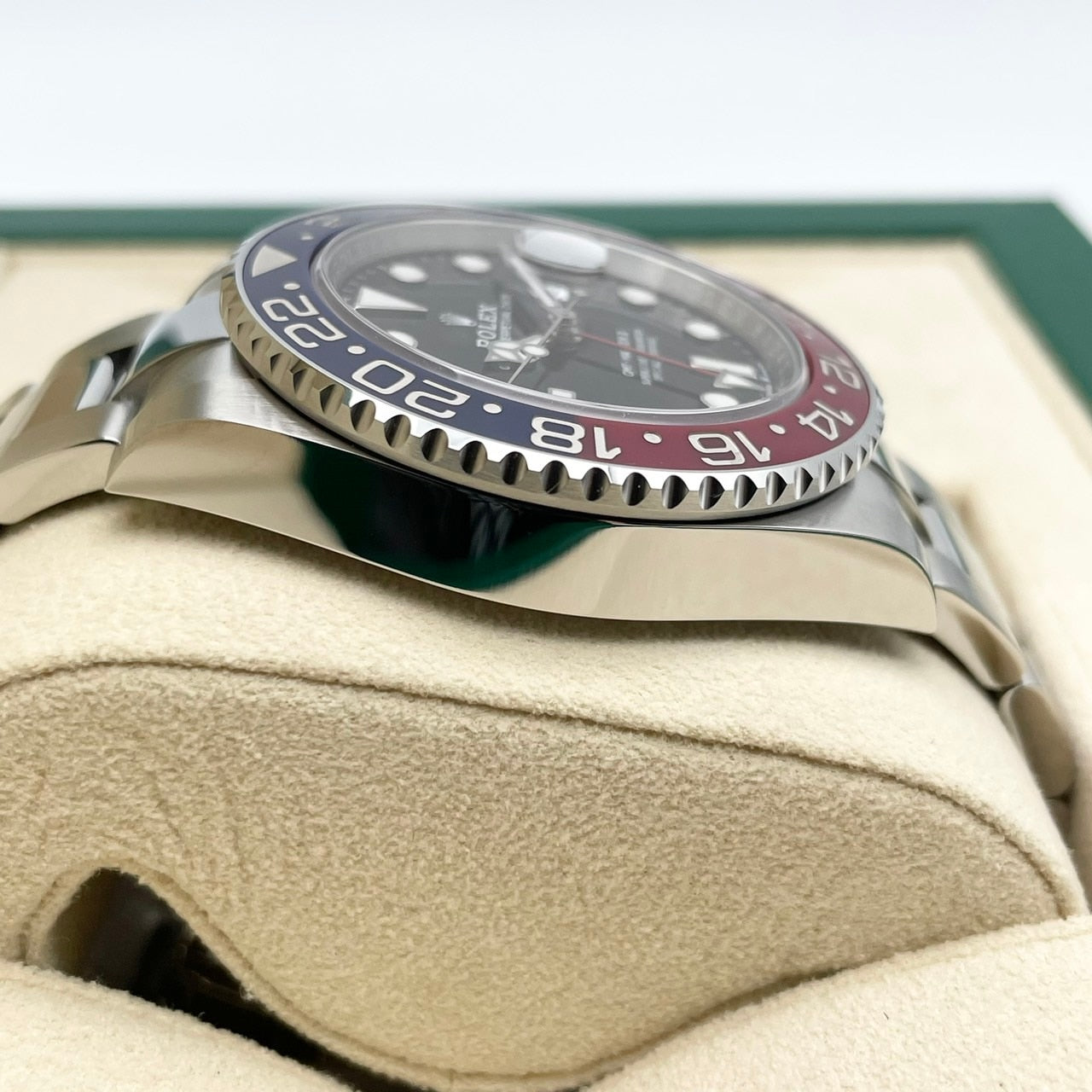Rolex GMT Master II 126710BLRO Oyster Bracelet Black 40mm
