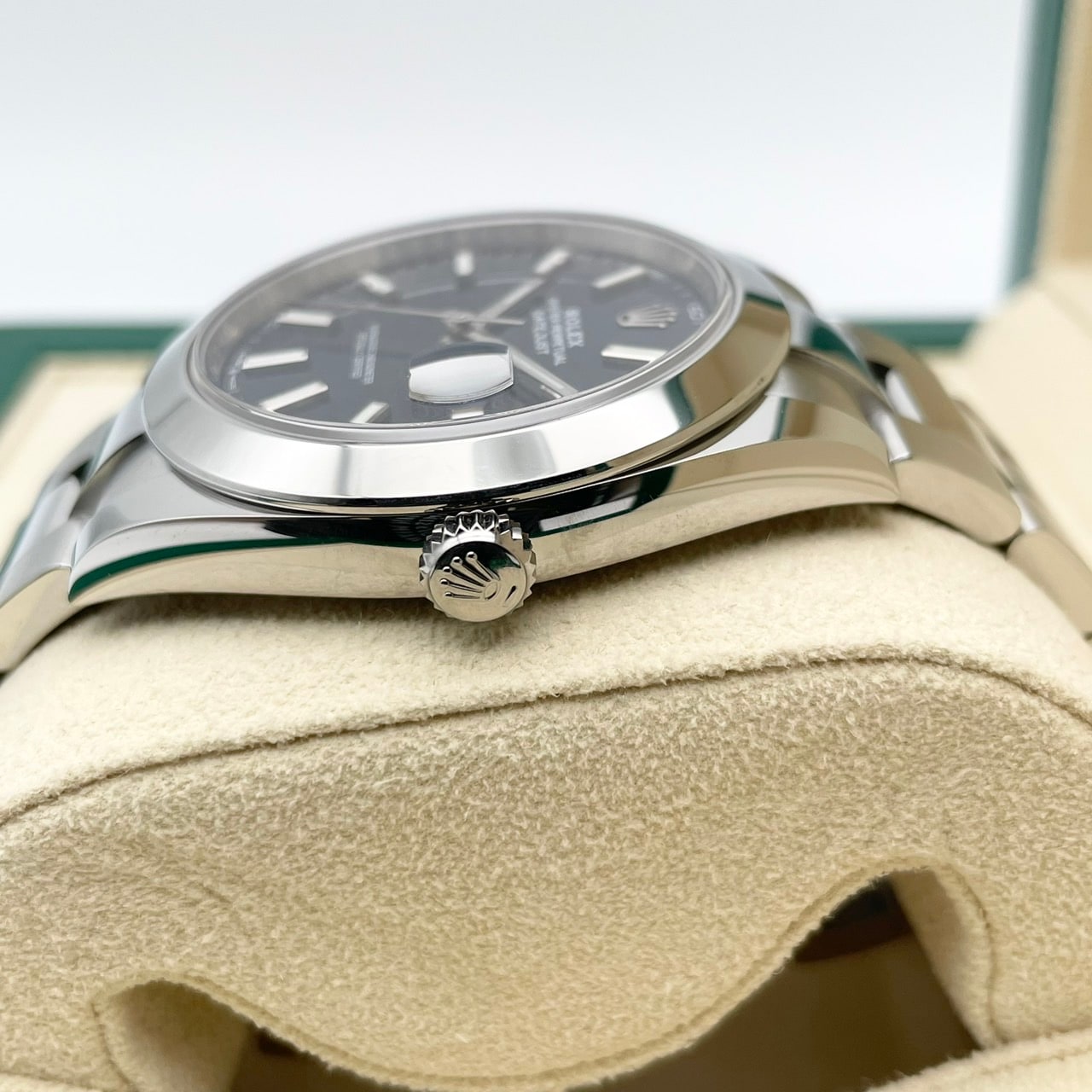 プレオウンド ロレックス デイトジャスト41 126300 ブルー フルーテッドモチーフ オイスターブレスレット 41mm