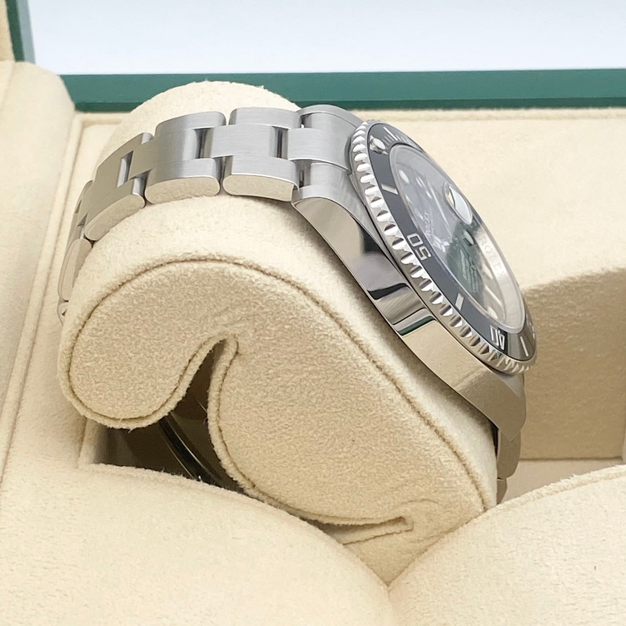 プレオウンド ロレックス サブマリーナデイト 126610LN ブラック 41mm