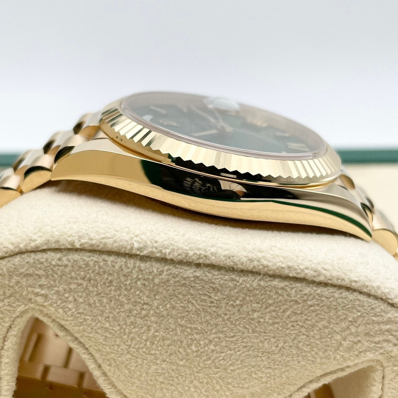 プレオウンド ロレックス デイデイト 228238 グリーン プレジデントブレスレット 40mm