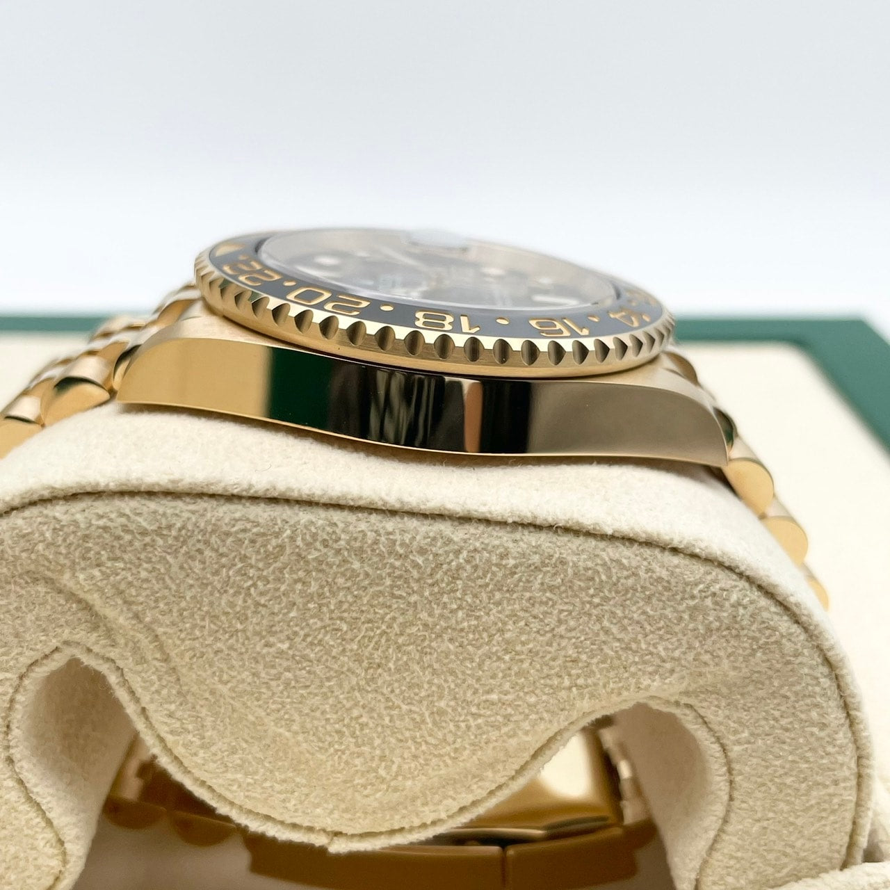 사전 소유 롤렉스 GMT 마스터 II 126718GRNR Jubilee Bracelet Black
