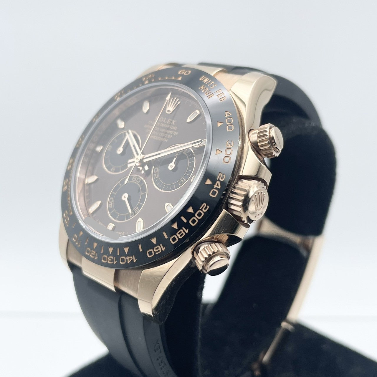 Pre-Owned Rolex Daytona 116515LN Black Rubber Belt Chocolate & Black 40mm