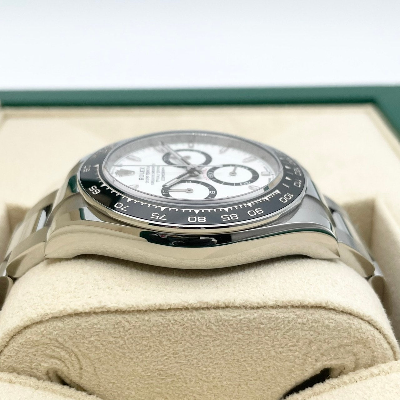 プレオウンド ロレックス デイトナ 126500LN ホワイト 40mm