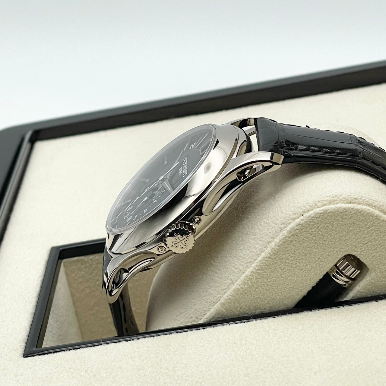 Pre-Owned Patek Philippe Complication 5205G-013 Blue Black 40mm