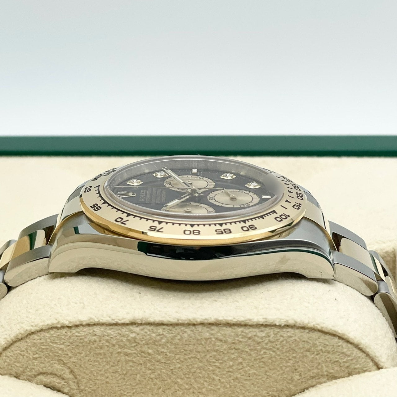Rolex Daytona 126503G Bright Black & Golden 8P Diamond 40mm