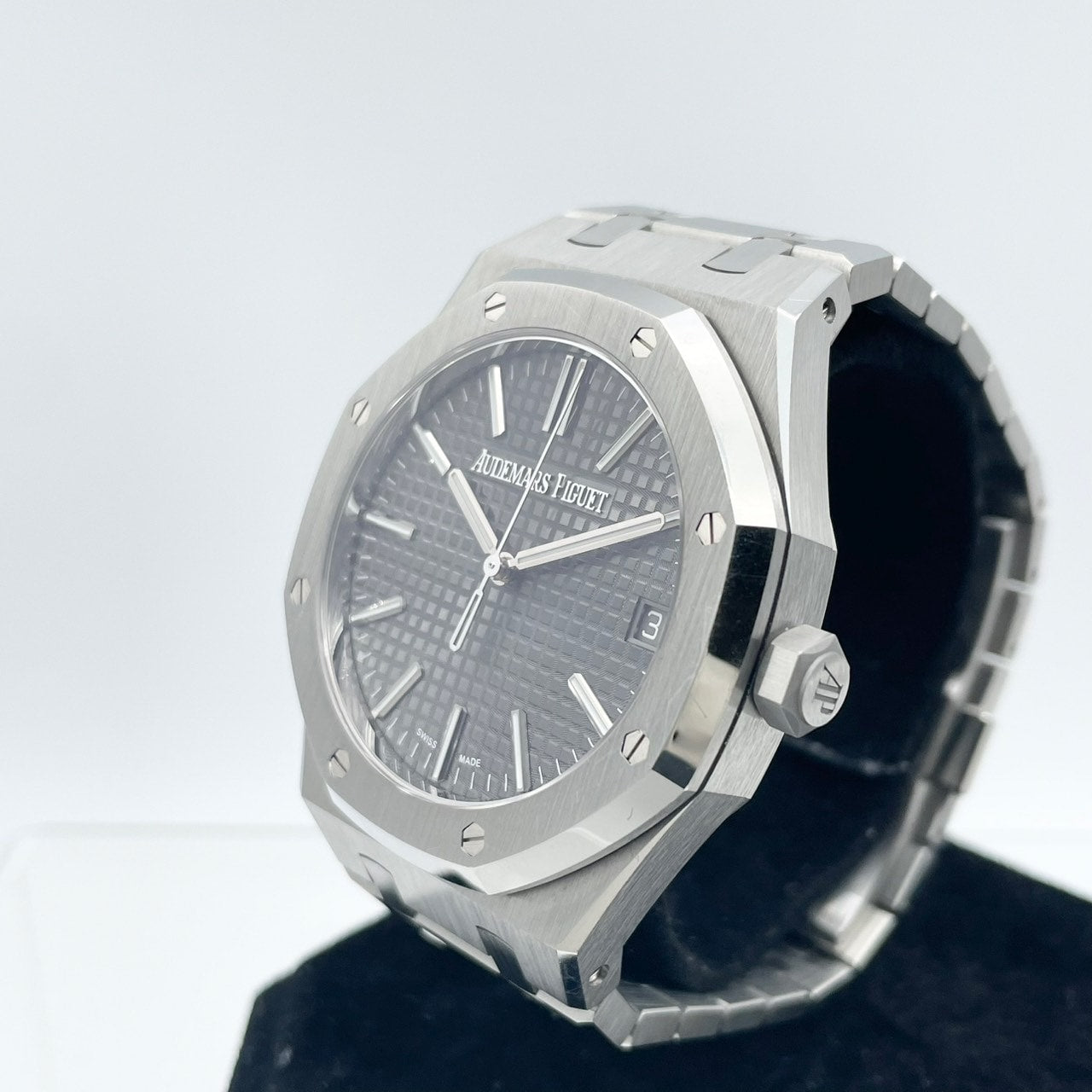 [50 주년 기념 로터 장착 모델! Audemars Piguet Royal Oak Grey 15510st.oo.1320st.05 41mm