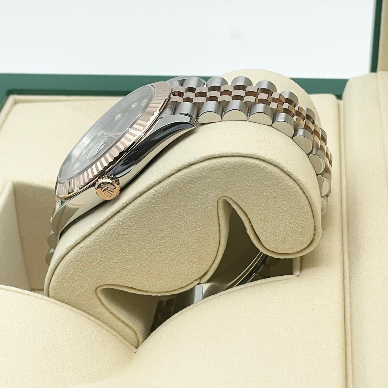 プレオウンド ロレックス デイトジャスト 126331 チョコレート ジュビリーブレス 41mm