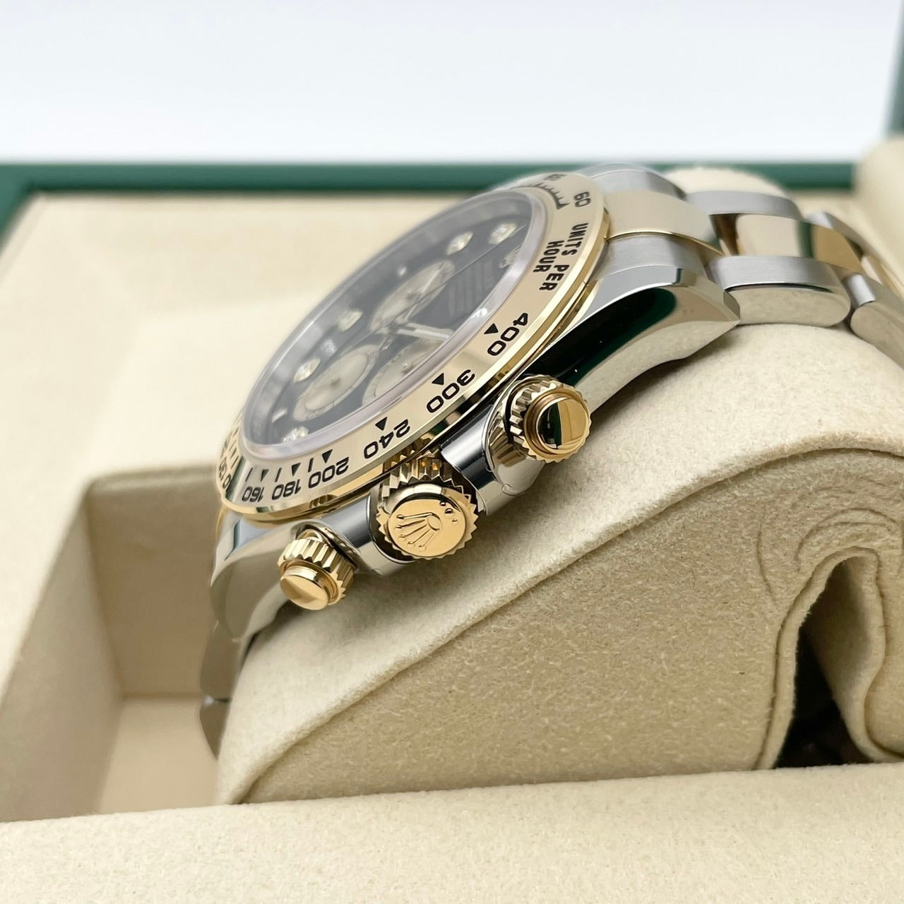 Rolex Daytona 126503G Black & Golden 8P Diamond 40mm