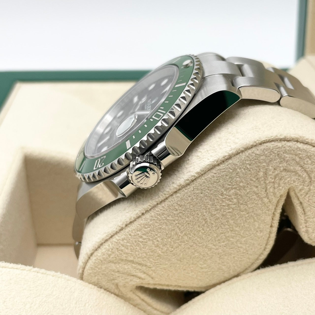 プレオウンド ロレックス サブマリーナ デイト 126610LV ブラック 41mm
