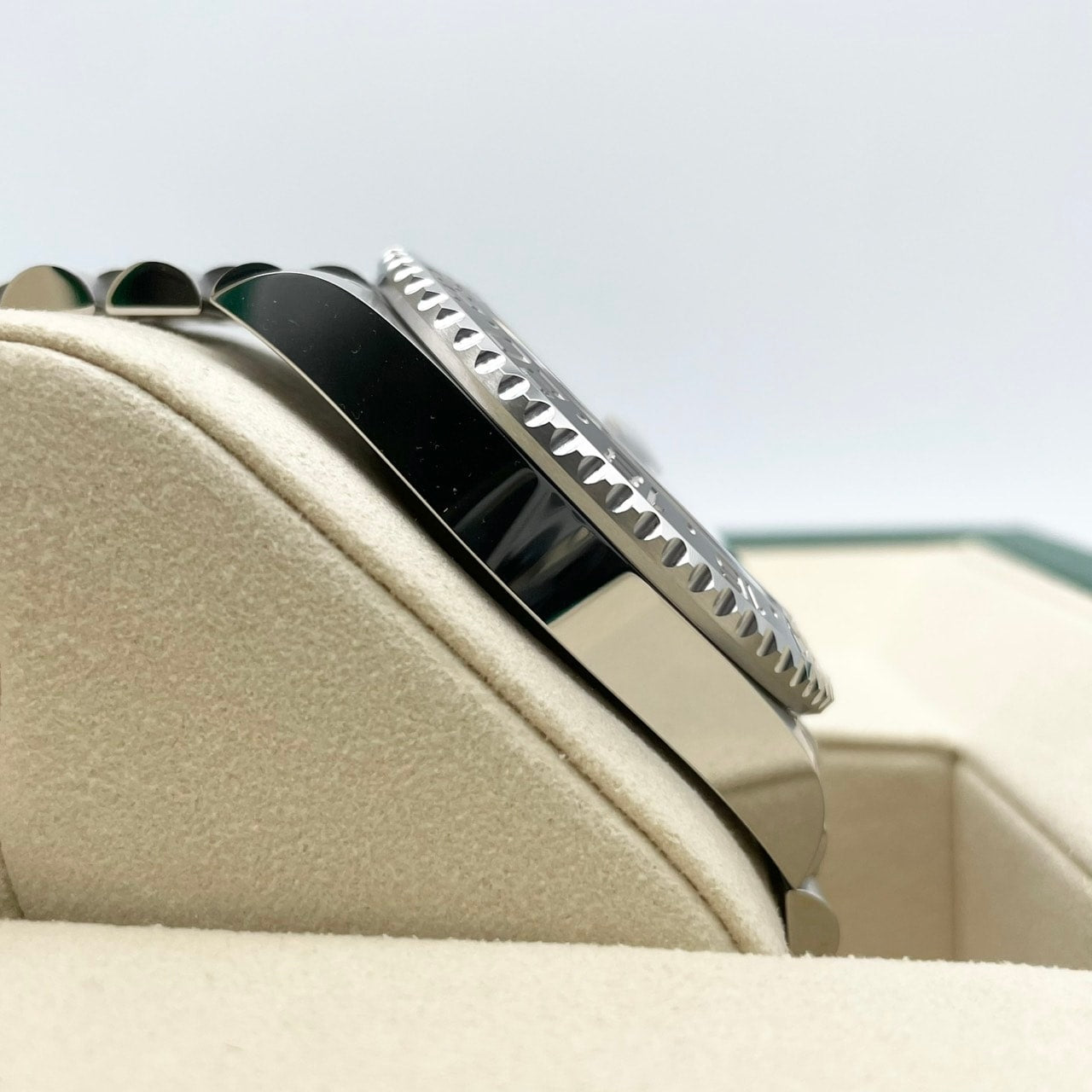 プレオウンド ロレックス GMTマスターII 126710GRNR ブラック ジュビリーブレス 40mm