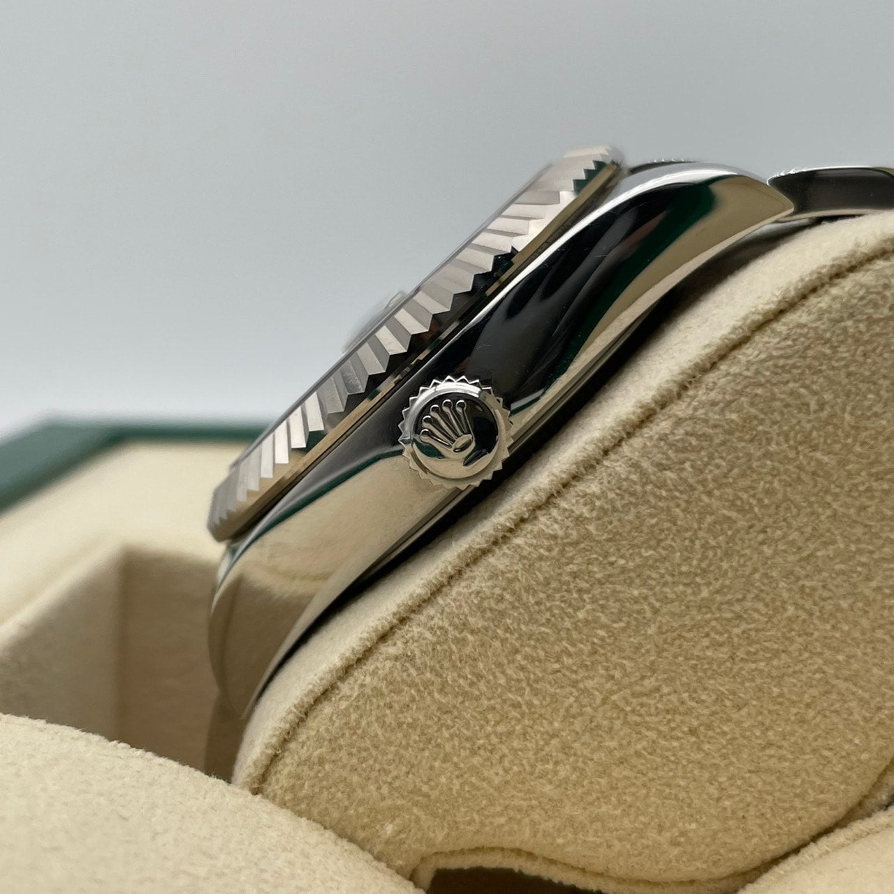 プレオウンド ロレックス スカイドゥエラー 336934 ミントグリーン オイスターブレス 42mm