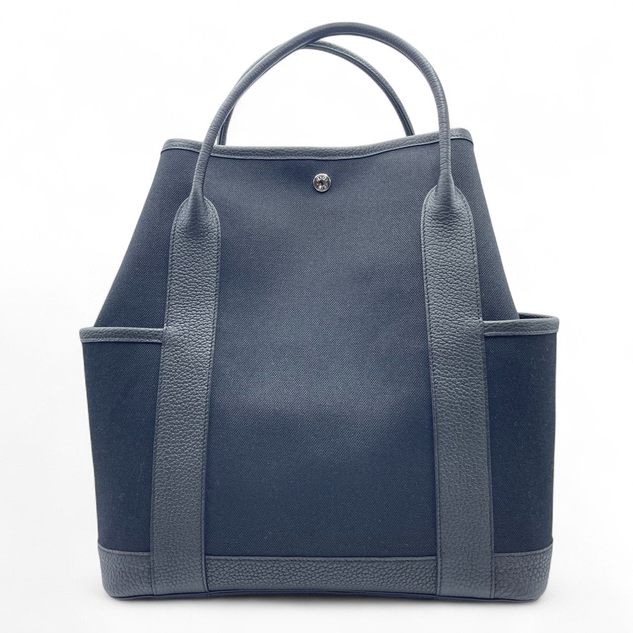 プレオウンド 【定価以下】エルメス ガーデンパーティ ポケット ヴェルティカル W33.5 ノワール ネゴンダカーフ/ミリタリーキャンバス シルバー金具 W刻印