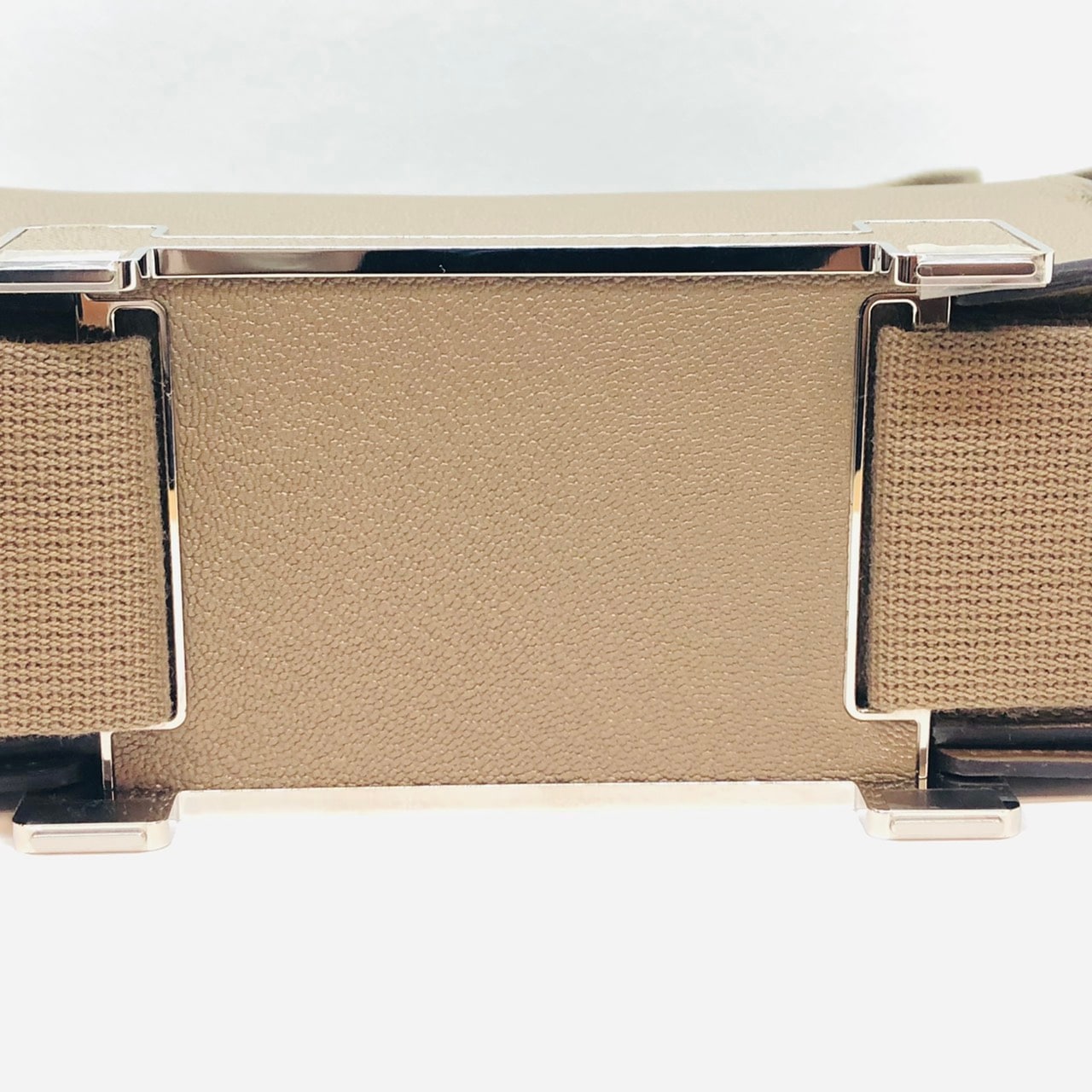 Pre-Owned Hermes Geta Chevre U Engraved Etoup