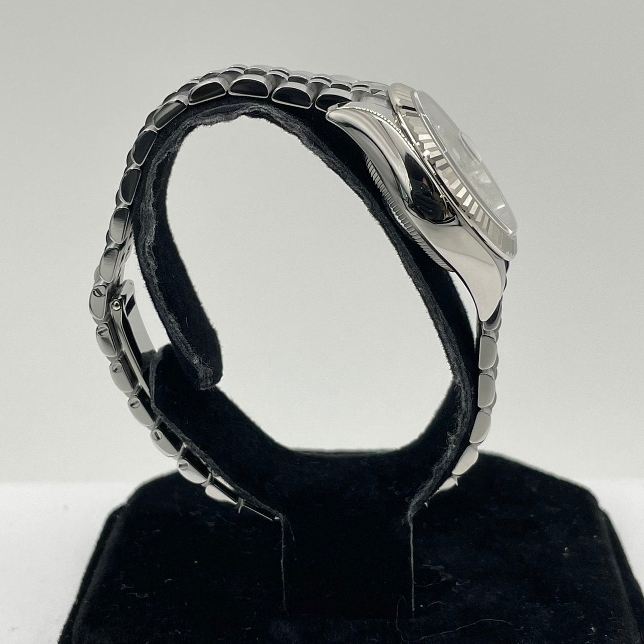 Pre-Owned Rolex Datejust 279174G 9P/IX Diamond Jubilee Bracelet Silver 28mm