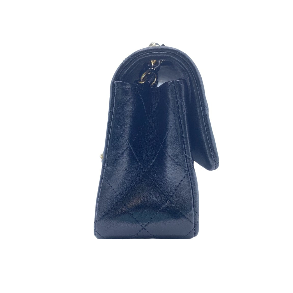 プレオウンド シャネル マトラッセ ブラック ラムスキン ゴールド金具