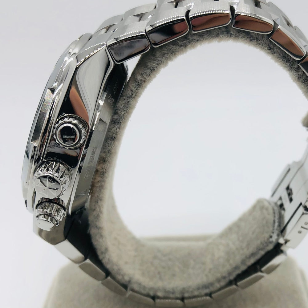 Pre-Owned Vacheron Constantin Oversy's Chronograph 5500V/110A-B148