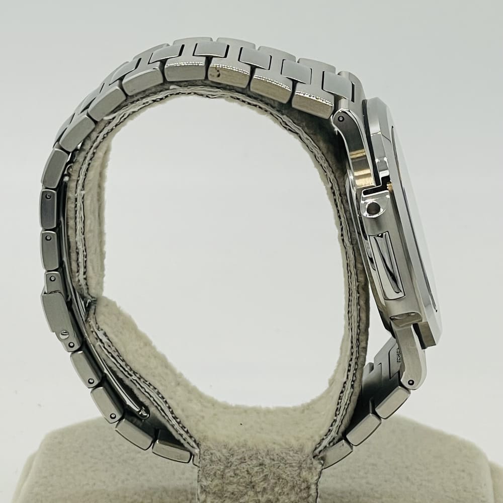 プレオウンド パテックフィリップ ノーチラス 5711/1A?010 ステンレススチールブラックブルー 2018