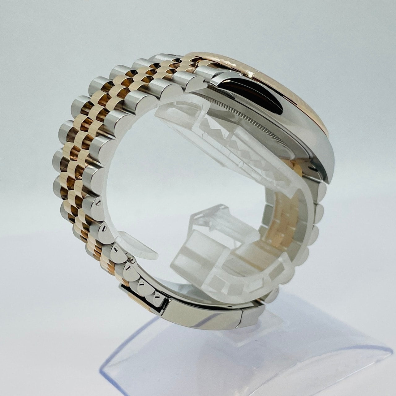 Pre-Owned Rolex Datejust 126331 Silver Fluted Motif