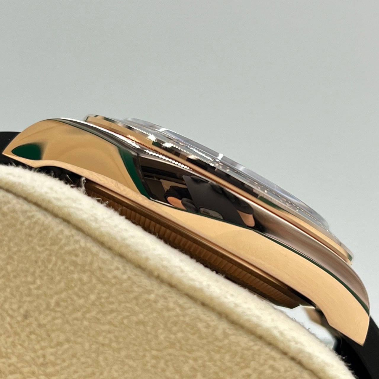 Rolex Daytona 126515LN Sundust & Black 40mm