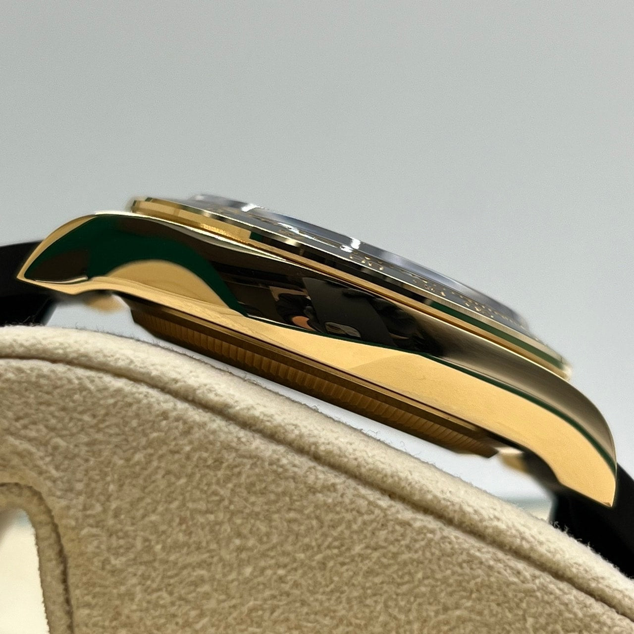 プレオウンド ロレックス デイトナ 126518LN ブラック&シャンパン 40mm