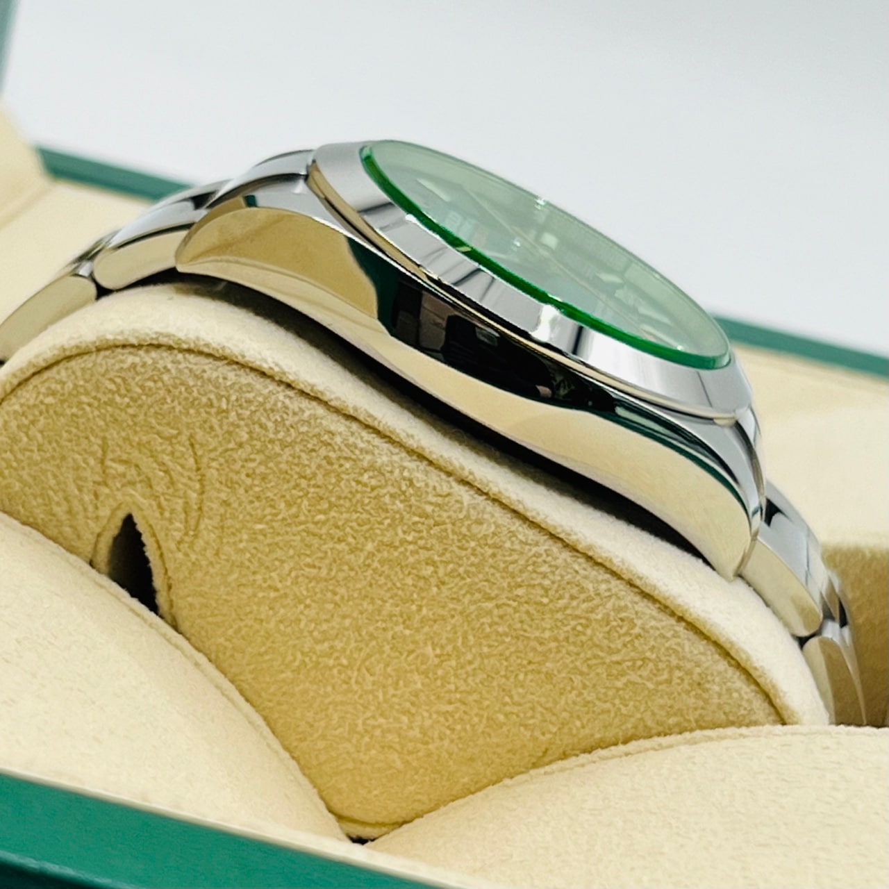プレオウンド ロレックス ミルガウス 116400GV Zブルー 40mm オイスターブレスレット