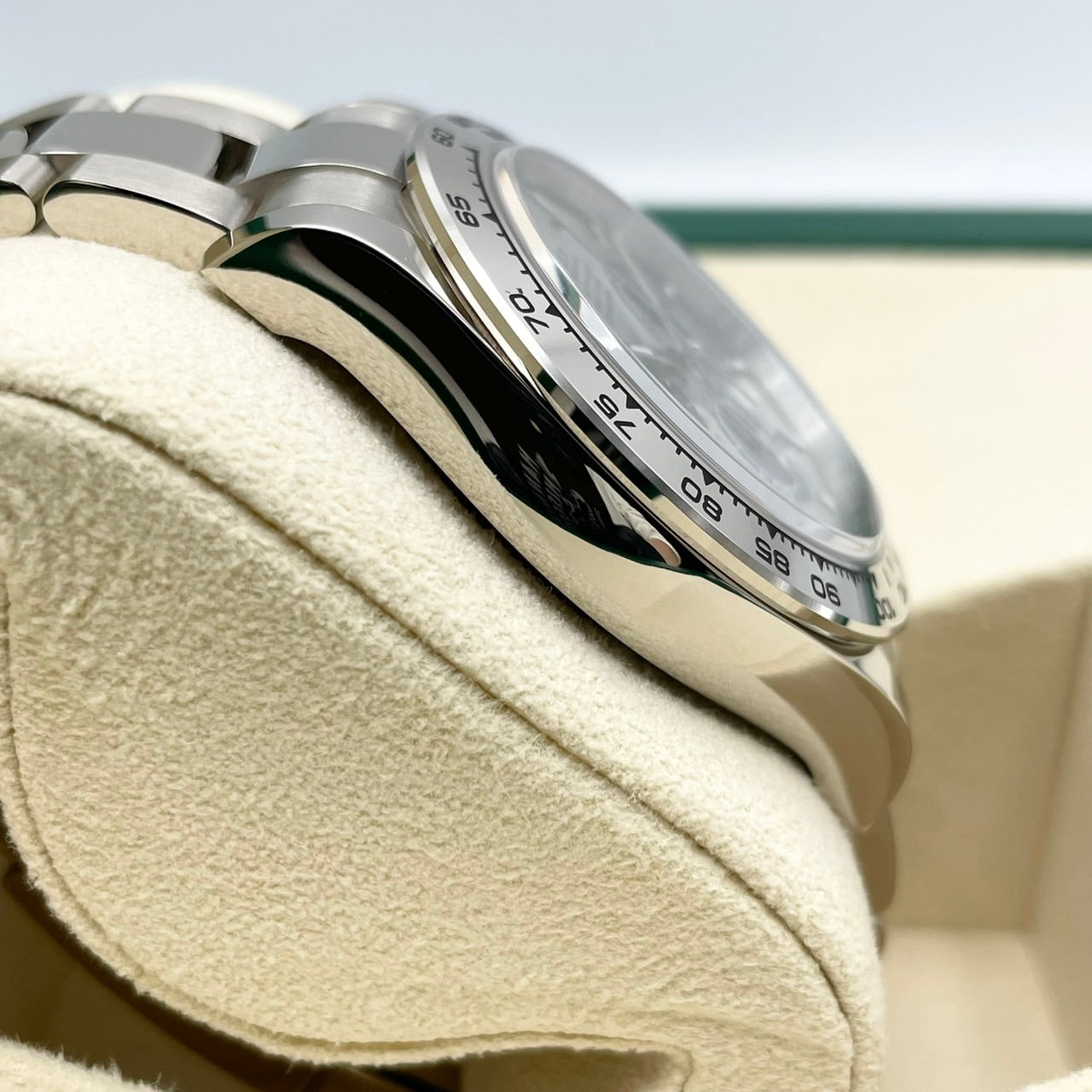 劳力士 Daytona 126509 钢 & 亮黑色 40 毫米