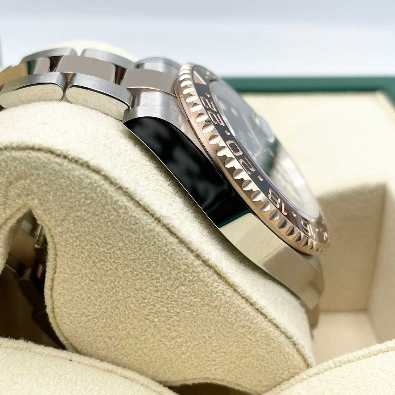 롤렉스 GMT 마스터 II 126711CHNR Black 40mm