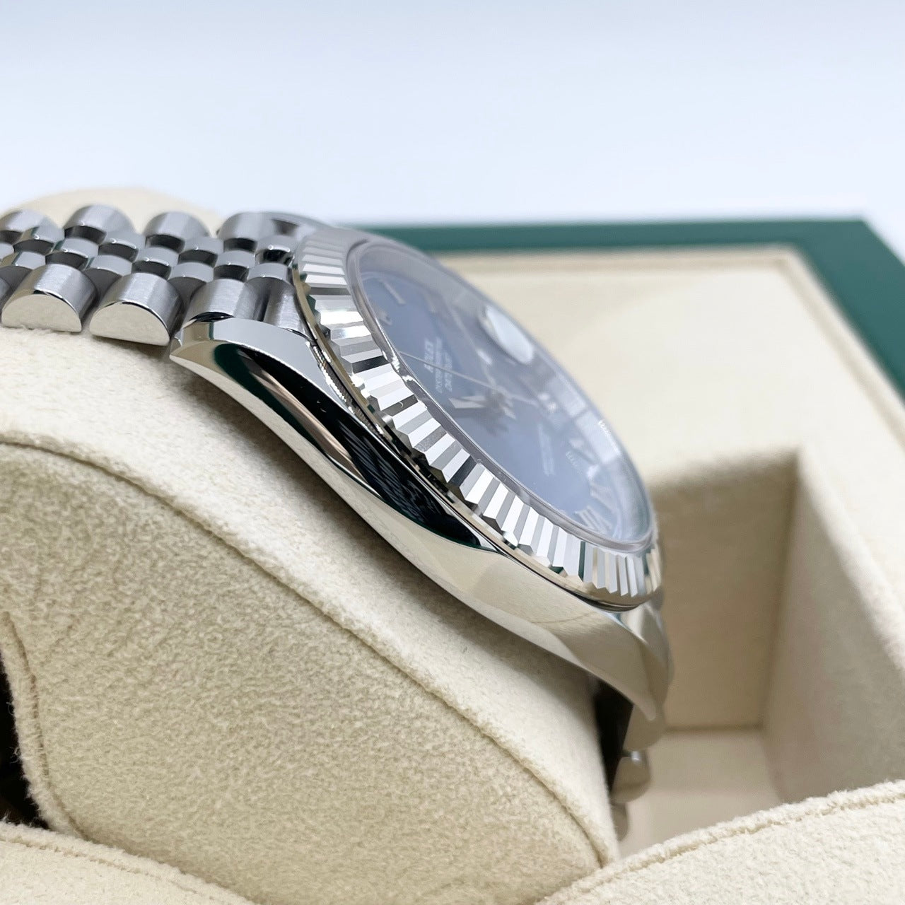 プレオウンド ロレックス デイトジャスト 126334 アズーロブルー ステンレススチール+ホワイトゴールド ジュビリーブレスレット 41mm