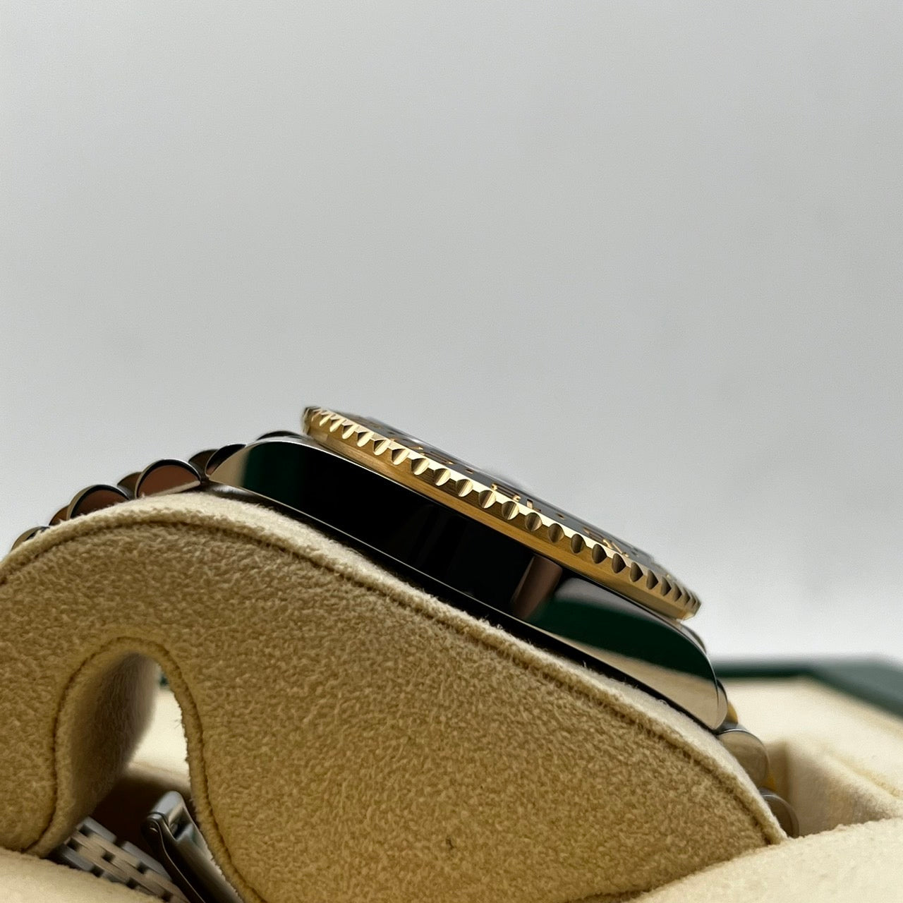 Pre-Owned Rolex GMT Master II 126713GRNR 40mm