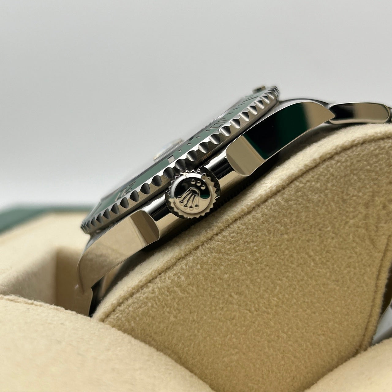 Pre-Owned Rolex Submariner Date 126610LV Oyster Bracelet Black