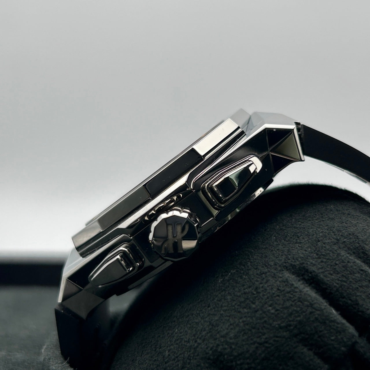 Hublot Classic Aerofusion 525.nx.0127.lr.jorl19鈦黑色