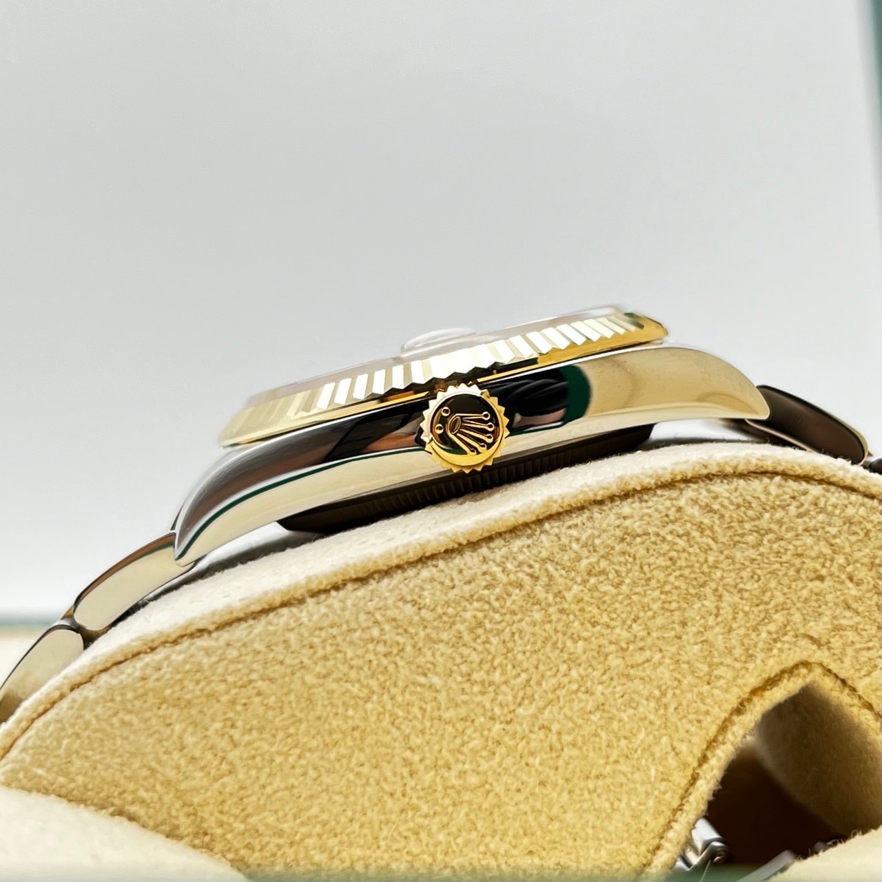 プレオウンド 【現金特価】ロレックス デイトジャスト 126233 シャンパン オイスターブレス 36mm