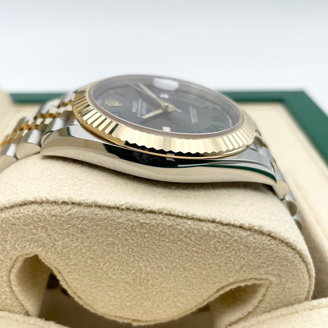 プレオウンド ロレックス デイトジャスト 126333 スレートローマ ジュビリーブレス 41mm