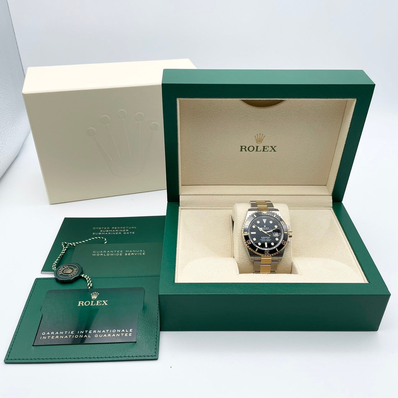 プレオウンド ロレックス サブマリーナデイト 126613LN ブラック 41mm