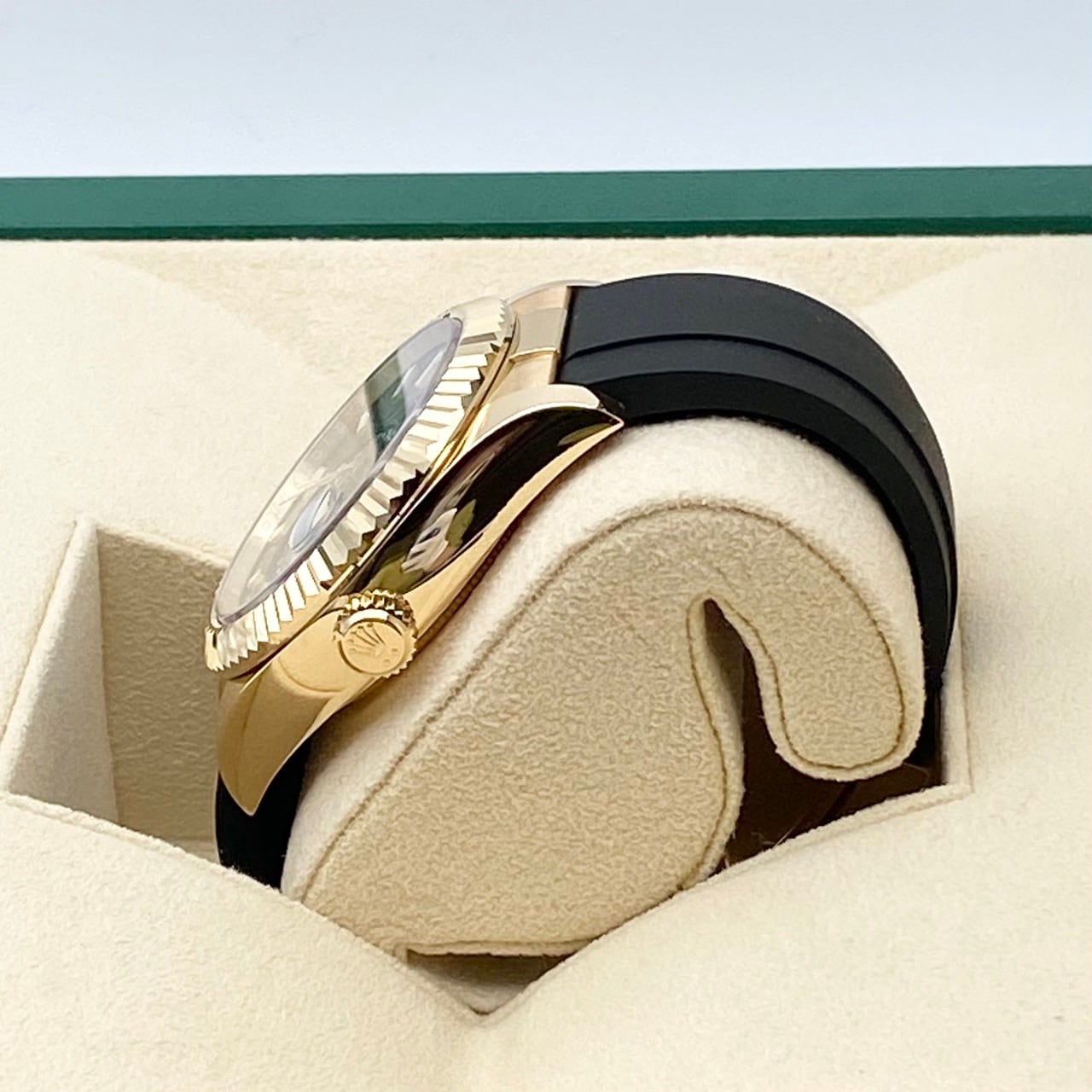 사전 소유의 롤렉스 스카이 거주자 326238 블랙 40mm