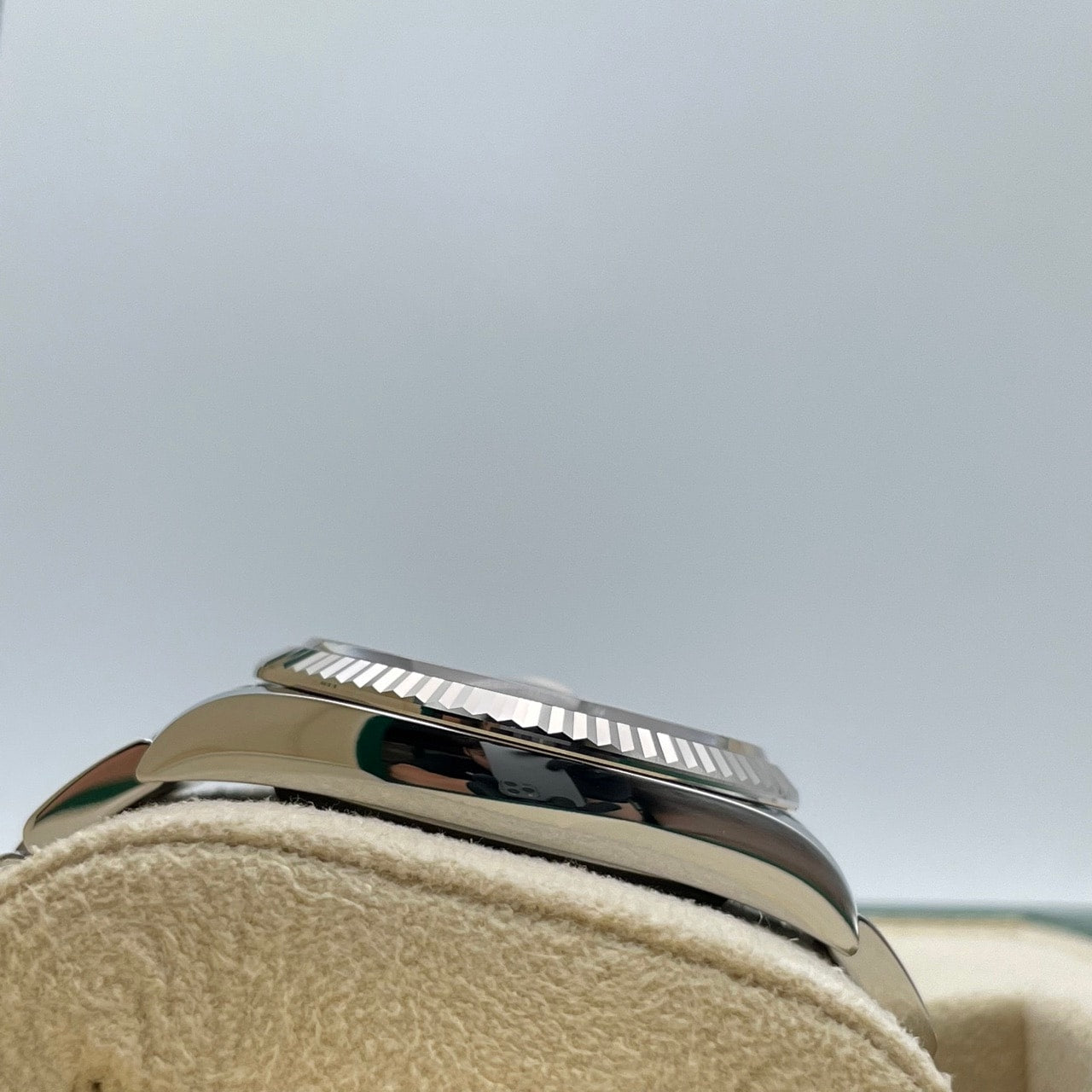 プレオウンド ロレックス デイトジャスト 126234 ブライトブルー オイスターブレスレット 36mm