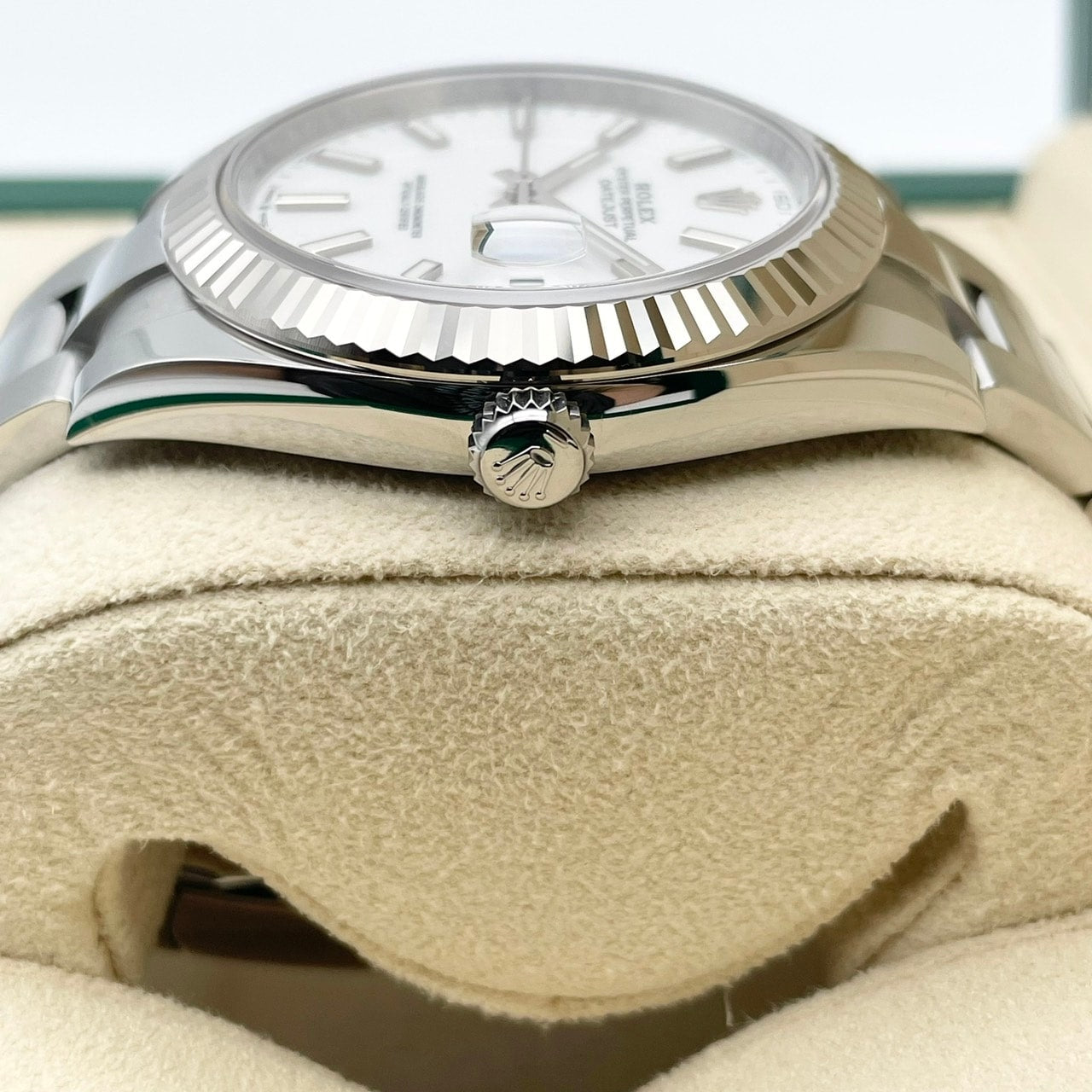 プレオウンド ロレックス デイトジャスト 126334 ホワイト オイスターブレス 41mm