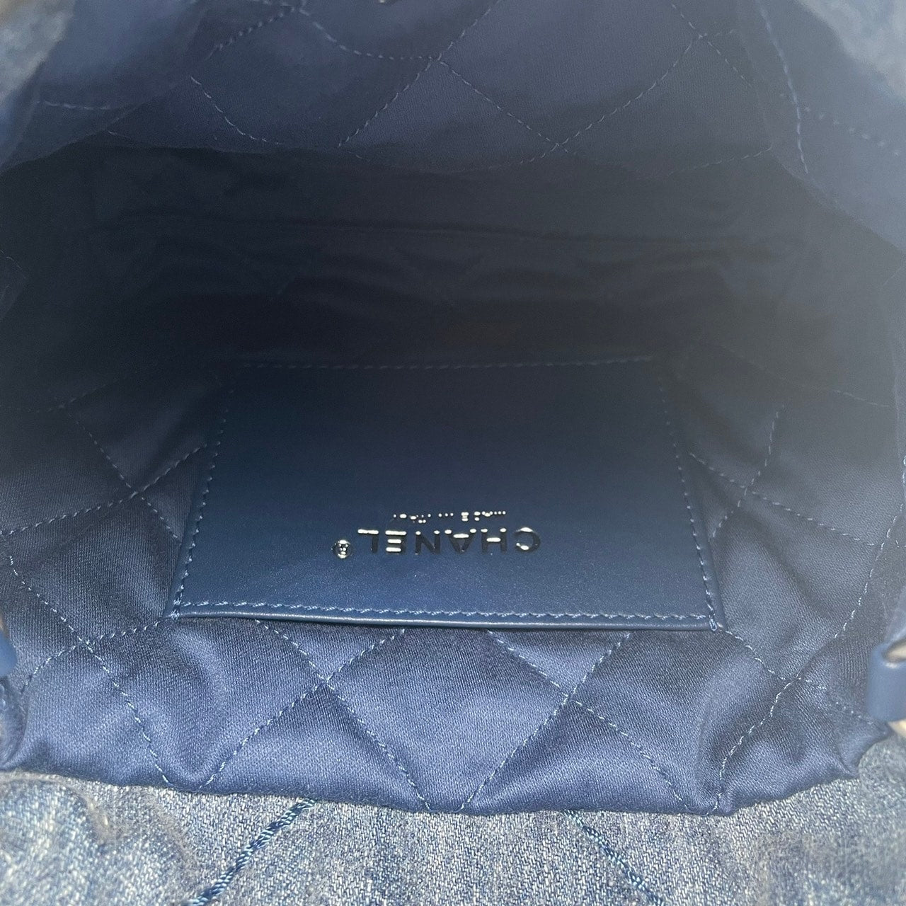 プレオウンド シャネル CHANEL22 W22 デニム