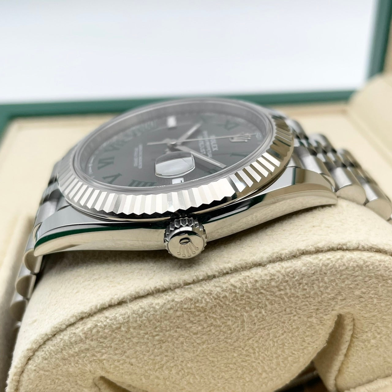 プレオウンド ロレックス デイトジャスト 126334 スレートローマン ジュビリーブレスレット 41mm