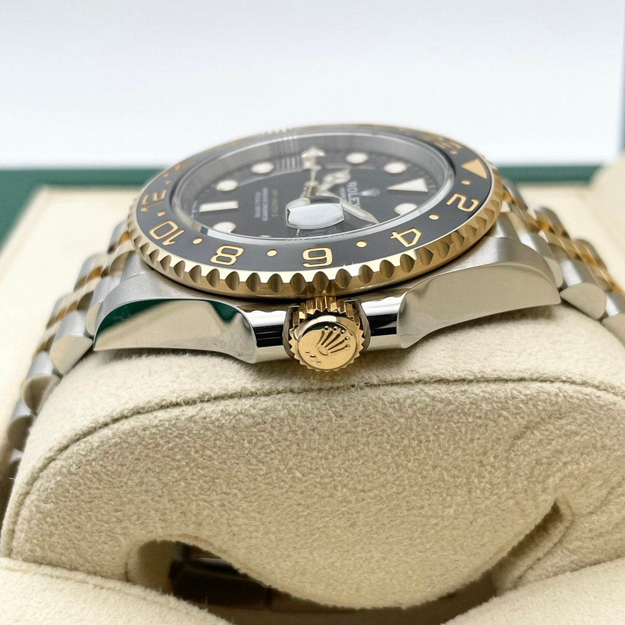 プレオウンド ロレックス GMTマスターII 126713GRNR ブラック 40mm