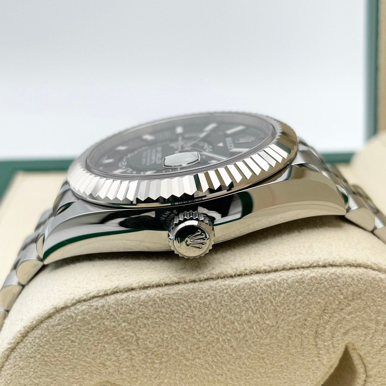 プレオウンド ロレックス スカイドゥエラー 336934 ブラック 42mm