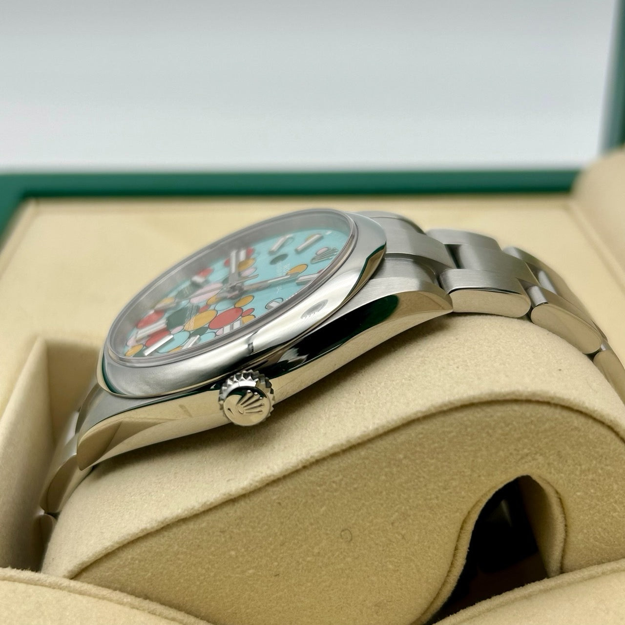 劳力士 Oyster Perpetual 124300 Celebration Motif 41mm