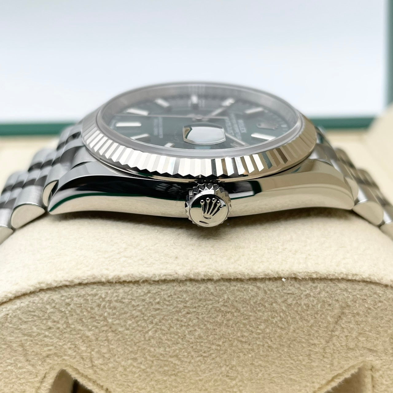 プレオウンド ロレックス デイトジャスト 126234 ミントグリーン ジュビリーブレス 36mm