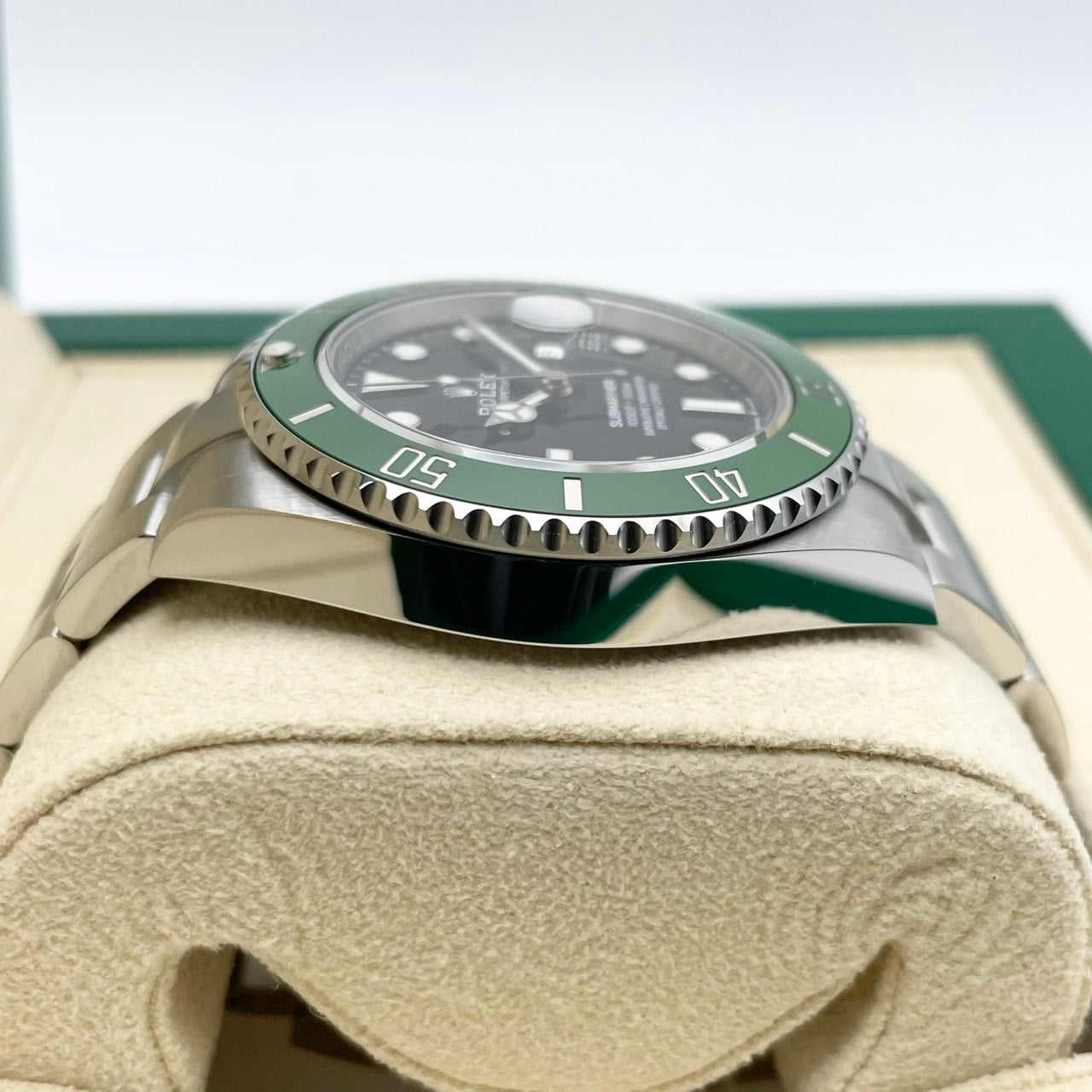 Pre-Owned Rolex Submariner Date 126610LV Oyster Bracelet Black 41mm